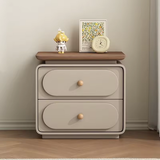 كومدينه كاستور فاخرة